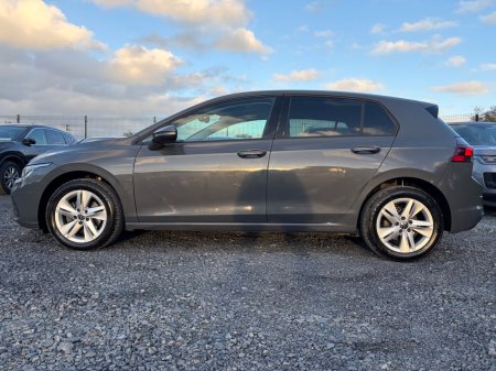 2021 Volkswagen Golf - photo 4