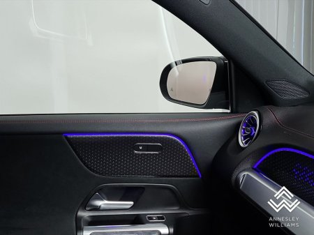2025 Mercedes-Benz EQB - photo 24