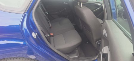 2016 Ford Focus - photo 14