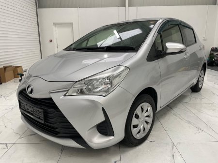 2018 Toyota Vitz - photo 8