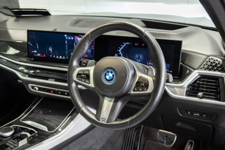 2025 BMW X5 - photo 9