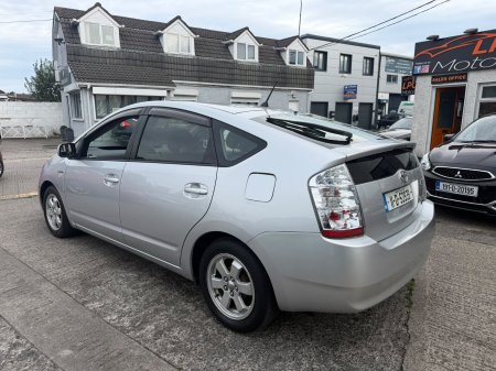 2011 Toyota Prius - photo 13