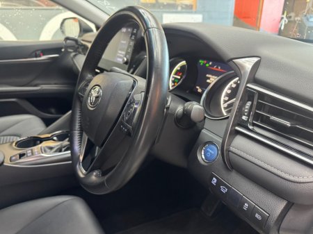 2021 Toyota Camry - photo 15