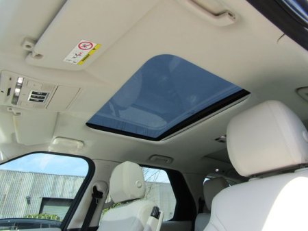 2018 Land Rover Discovery - photo 30
