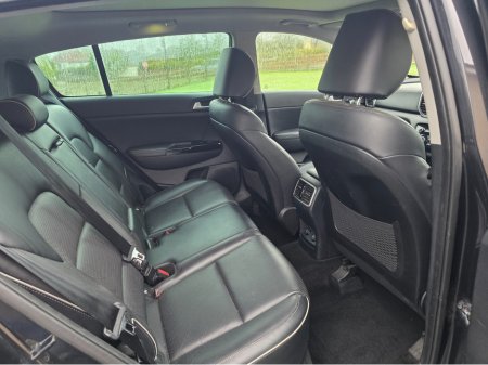 2018 Kia Sportage - photo 2