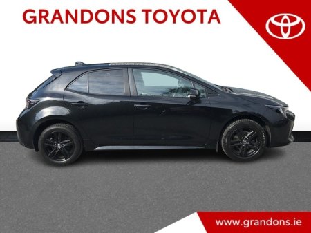 2023 Toyota Corolla - photo 3