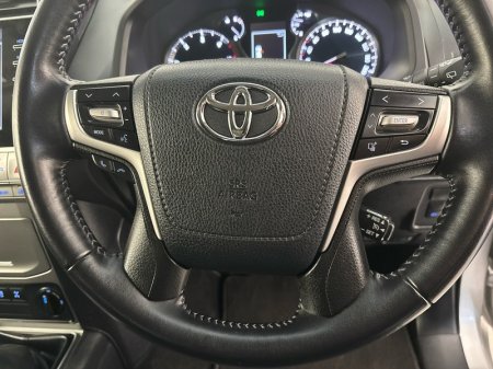 2022 Toyota Land Cruiser - photo 13