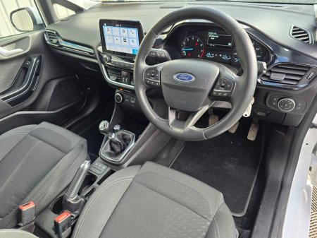 2018 Ford Fiesta - photo 11