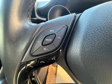 2017 Toyota C-HR - photo 19