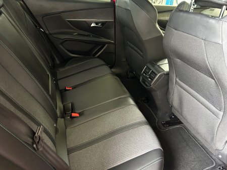 2023 Peugeot 3008 - photo 18