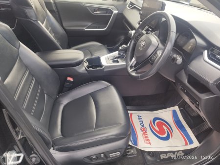 2024 Toyota RAV4 - photo 12