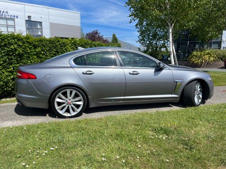 2015 Jaguar XF - photo 11