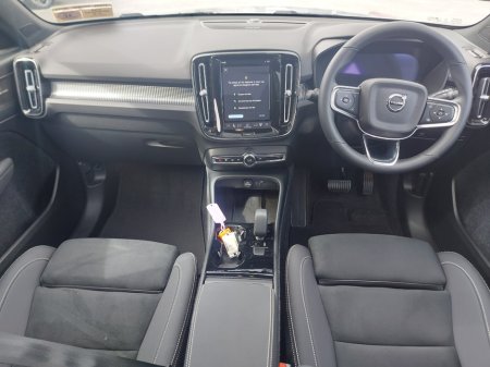 2026 Volvo EX40 - photo 23