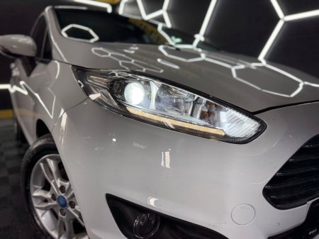 2016 Ford Fiesta - photo 3