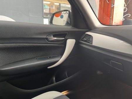 2017 BMW 1-Series - photo 12
