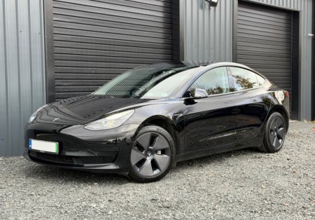 2021 Tesla Model 3 Standard Range Plus (RWD)