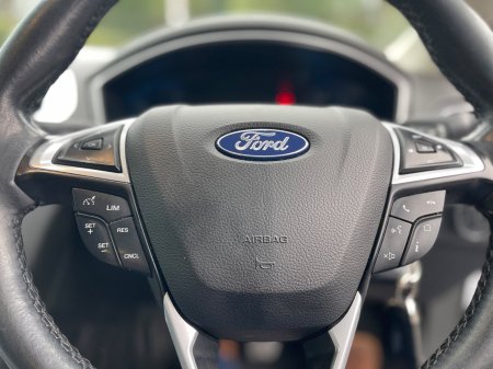 2016 Ford Mondeo - photo 8
