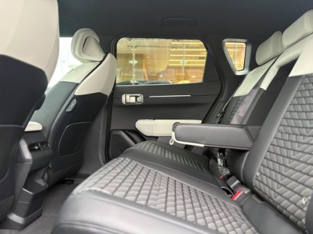 2027 Kia EV4 - photo 12