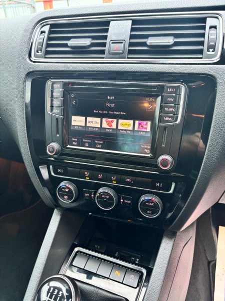 2017 Volkswagen Jetta - photo 12