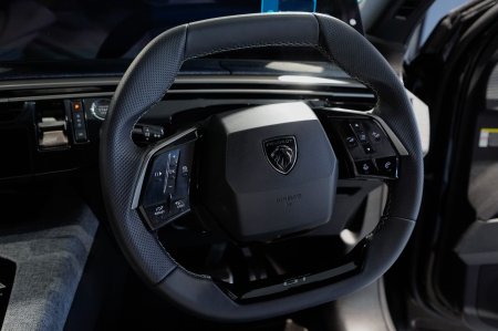 2026 Peugeot 5008 - photo 15
