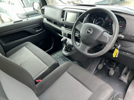 2023 Opel Vivaro - photo 10