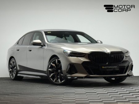 2025 BMW 5-Series 530E M SPORT PRO