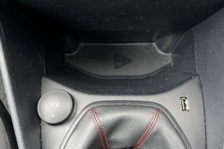 2020 Ford Fiesta - photo 32