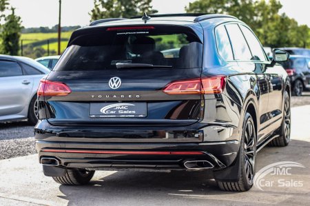 2020 Volkswagen Touareg - photo 15