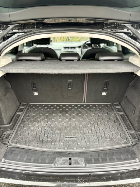 2019 Jaguar E-Pace - photo 35