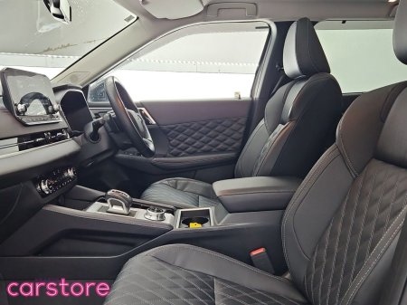2023 Mitsubishi Outlander - photo 11