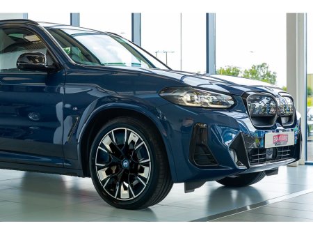 2022 BMW iX3 - photo 4