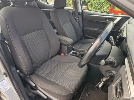 2016 Toyota Corolla - photo 5
