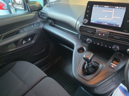 2022 Peugeot Partner - photo 19