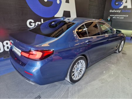 2022 BMW 5-Series - photo 11