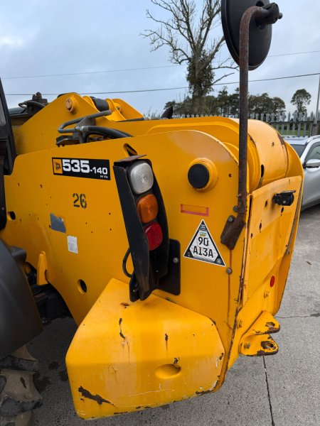 0 JCB  - photo 12