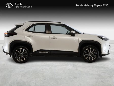 2024 Toyota Yaris Cross - photo 3