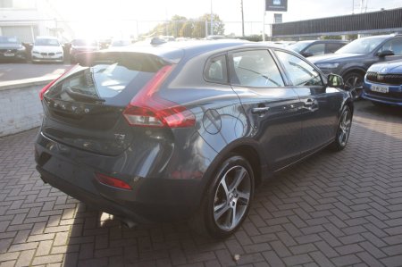 2018 Volvo V40 - photo 4