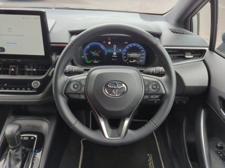 2024 Toyota Corolla - photo 9
