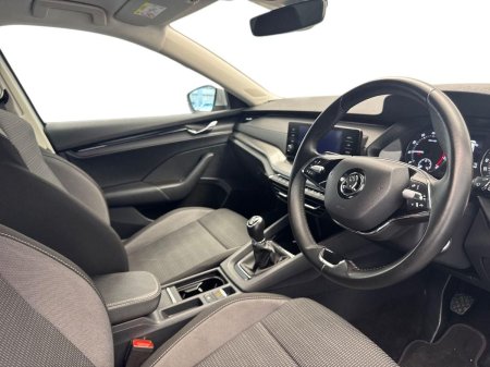 2022 Skoda Octavia - photo 6