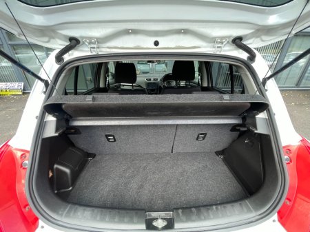 2015 Suzuki Swift - photo 6