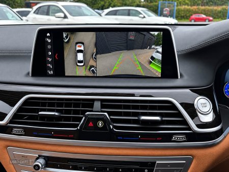 2017 BMW 7-Series - photo 6