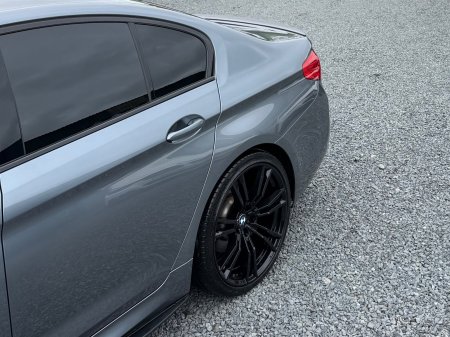 2019 BMW 5-Series - photo 19