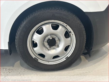 2022 Ford Transit Connect - photo 13