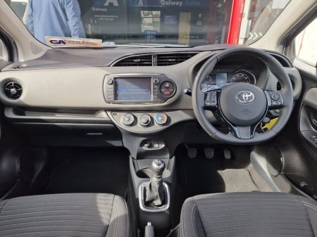 2019 Toyota Yaris - photo 27
