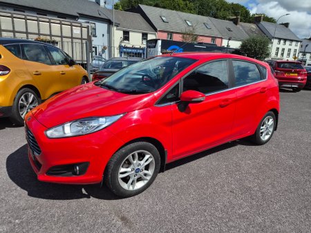 2015 Ford Fiesta - photo 8
