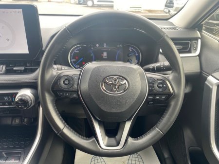 2023 Toyota RAV4 - photo 12