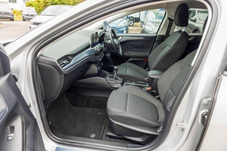 2020 Ford Focus - photo 17
