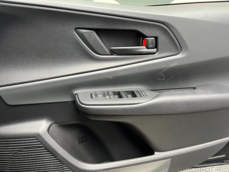 2025 Toyota Prius - photo 14