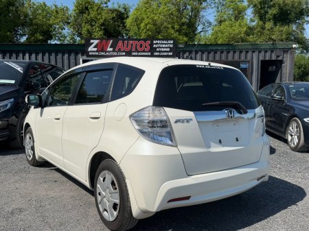 2011 Honda Fit - photo 6