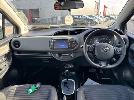 2019 Toyota Yaris - photo 8